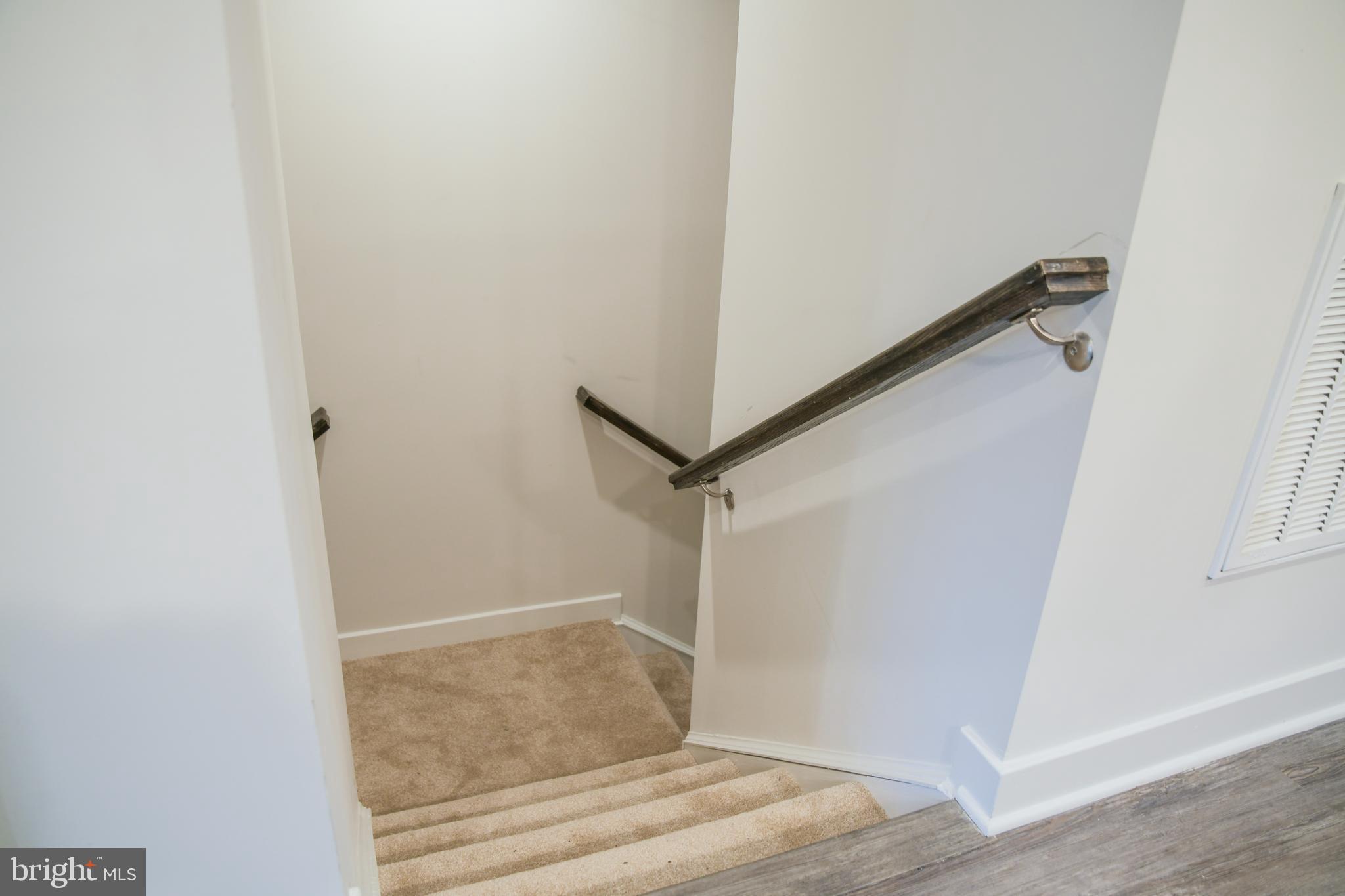 5606 Richmanor Ter