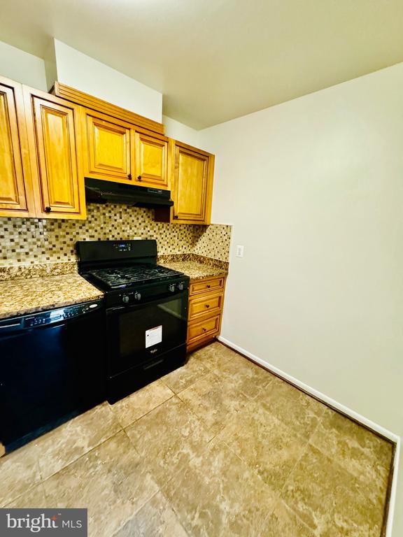 3132 Brinkley Rd #101