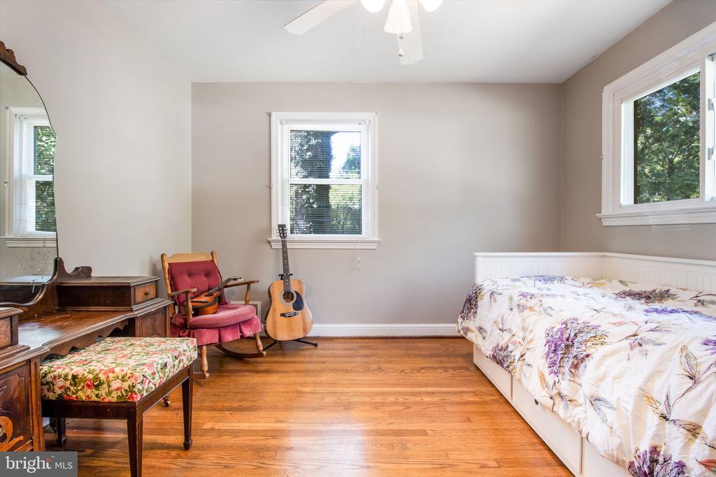 13102 Brandywine Rd
