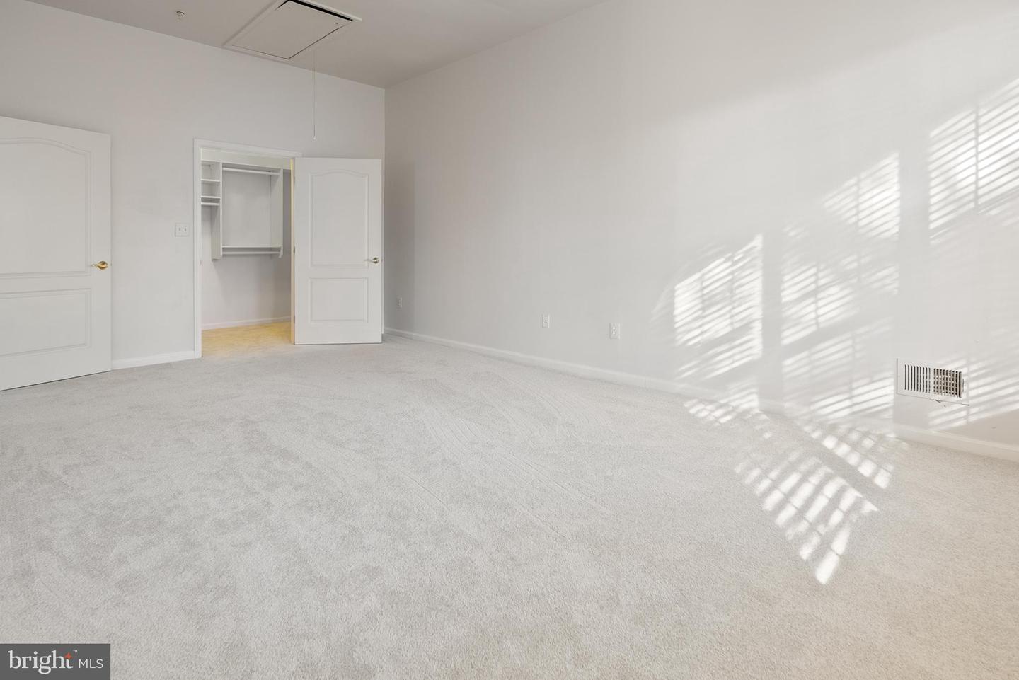 2139 Vittoria Ct #35