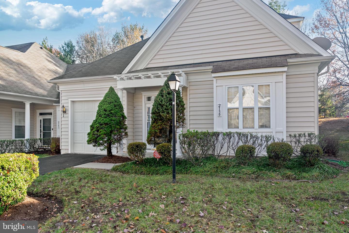 2139 Vittoria Ct #35