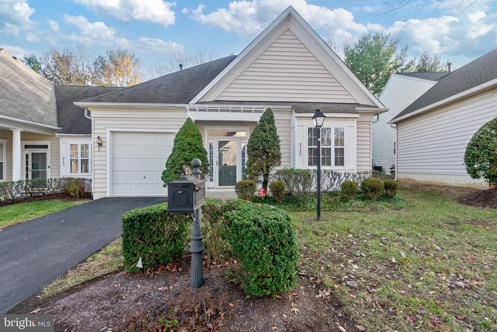 2139 Vittoria Ct #35