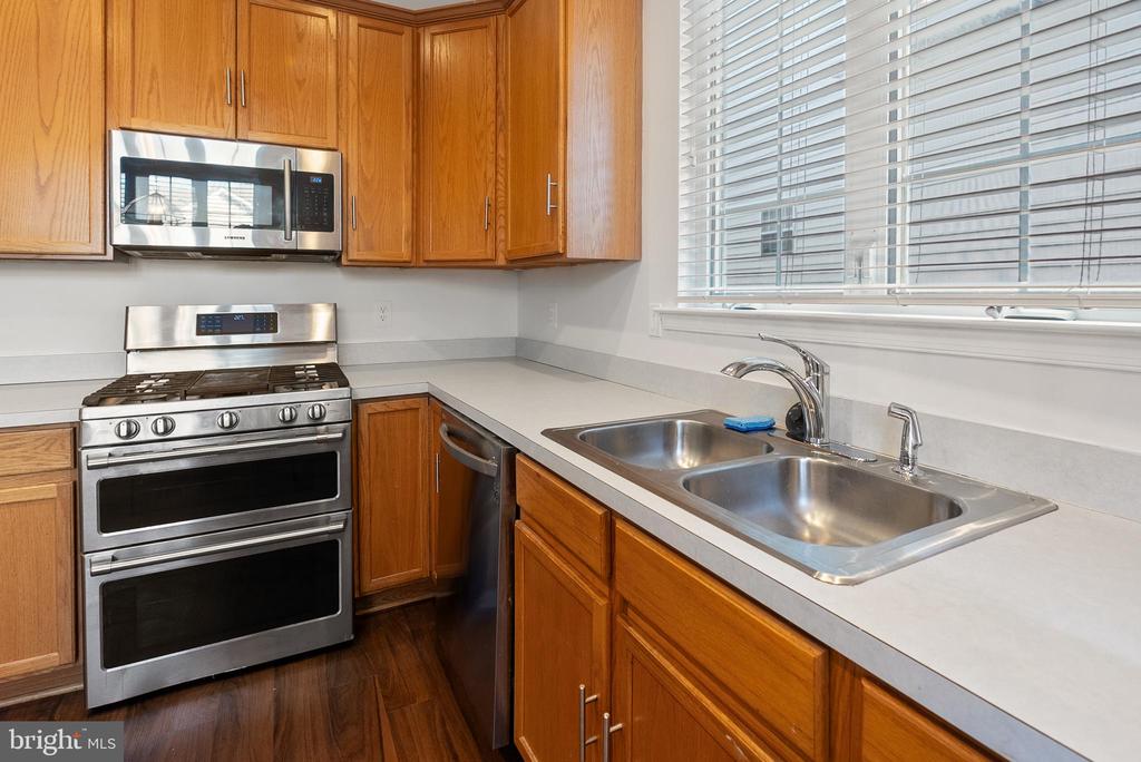 2139 Vittoria Ct #35