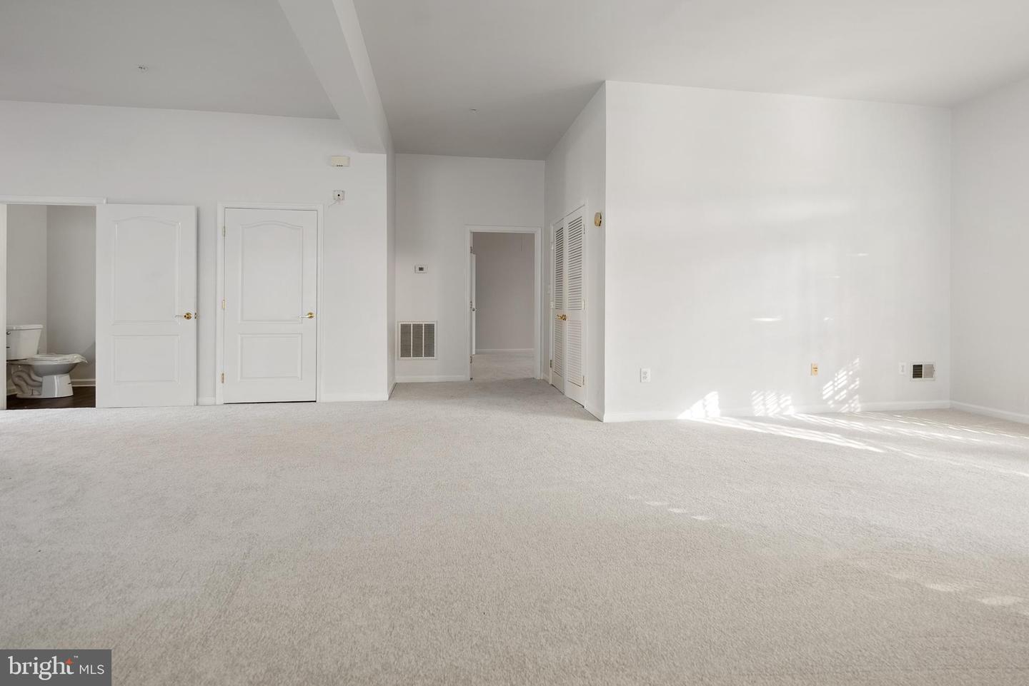 2139 Vittoria Ct #35