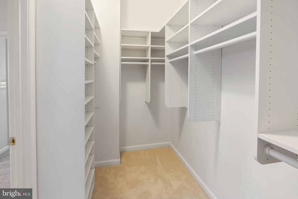 2139 Vittoria Ct #35