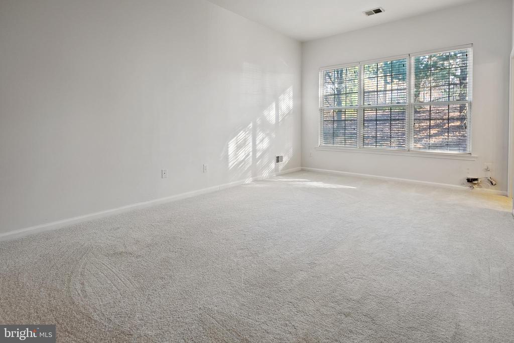 2139 Vittoria Ct #35