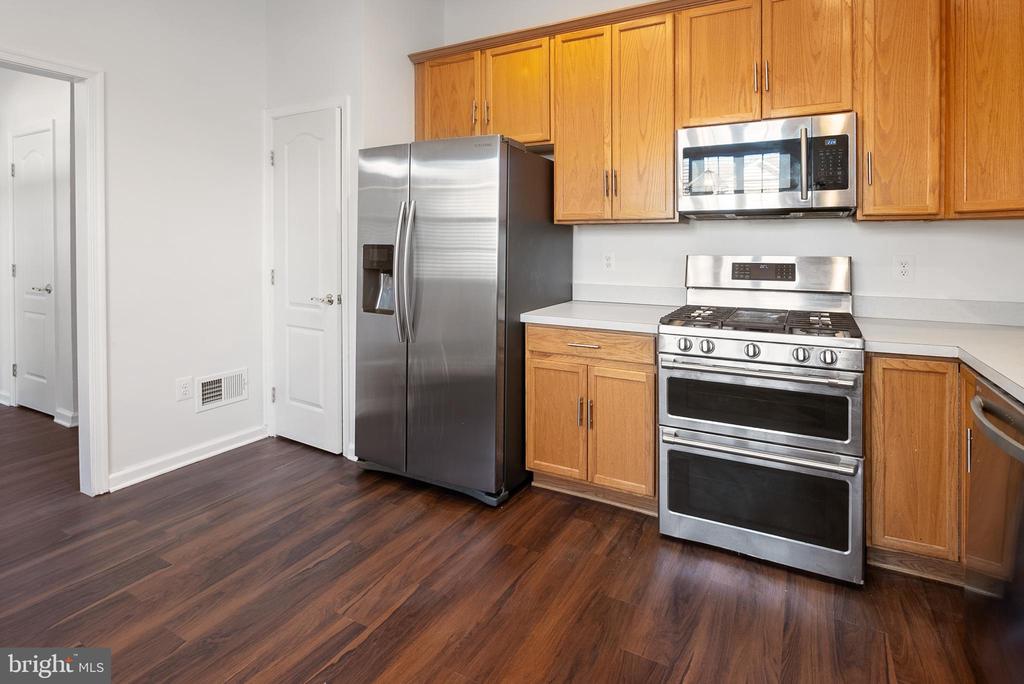 2139 Vittoria Ct #35