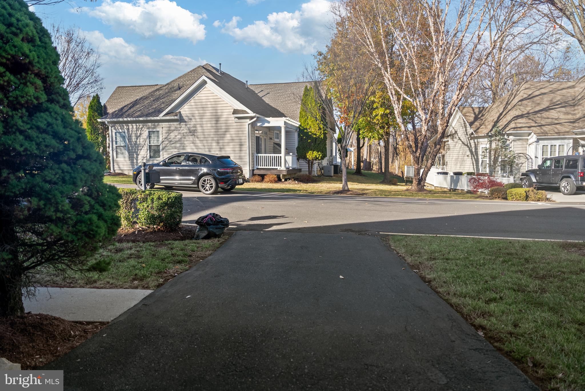 2139 Vittoria Ct #35