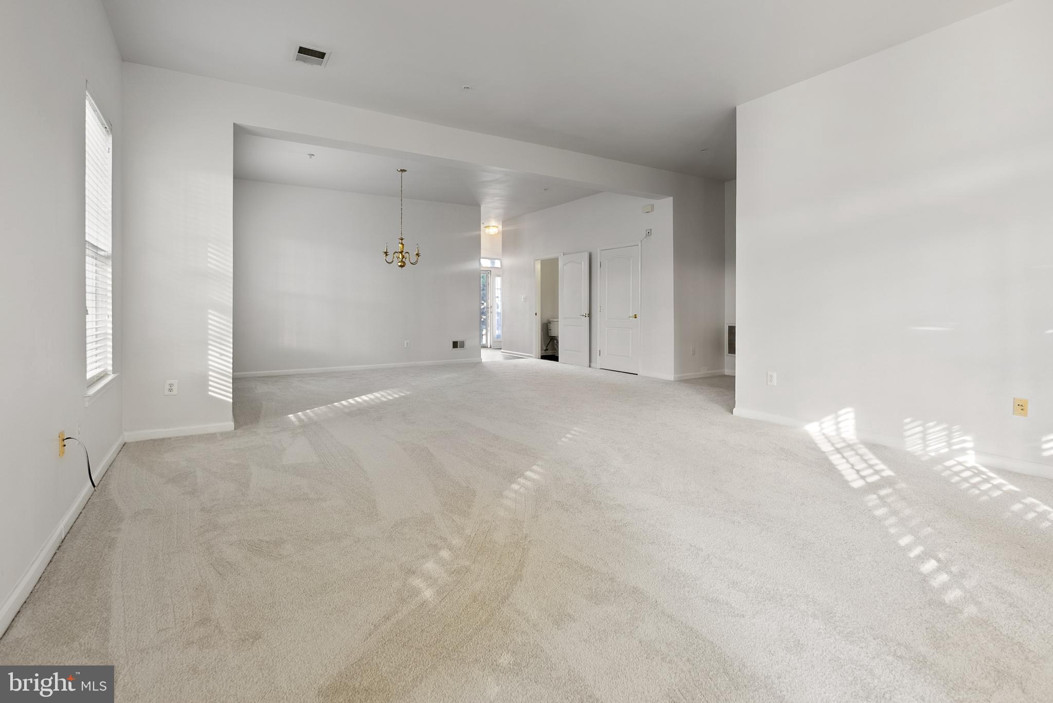 2139 Vittoria Ct #35