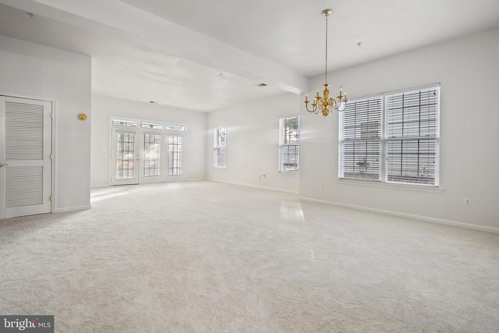 2139 Vittoria Ct #35