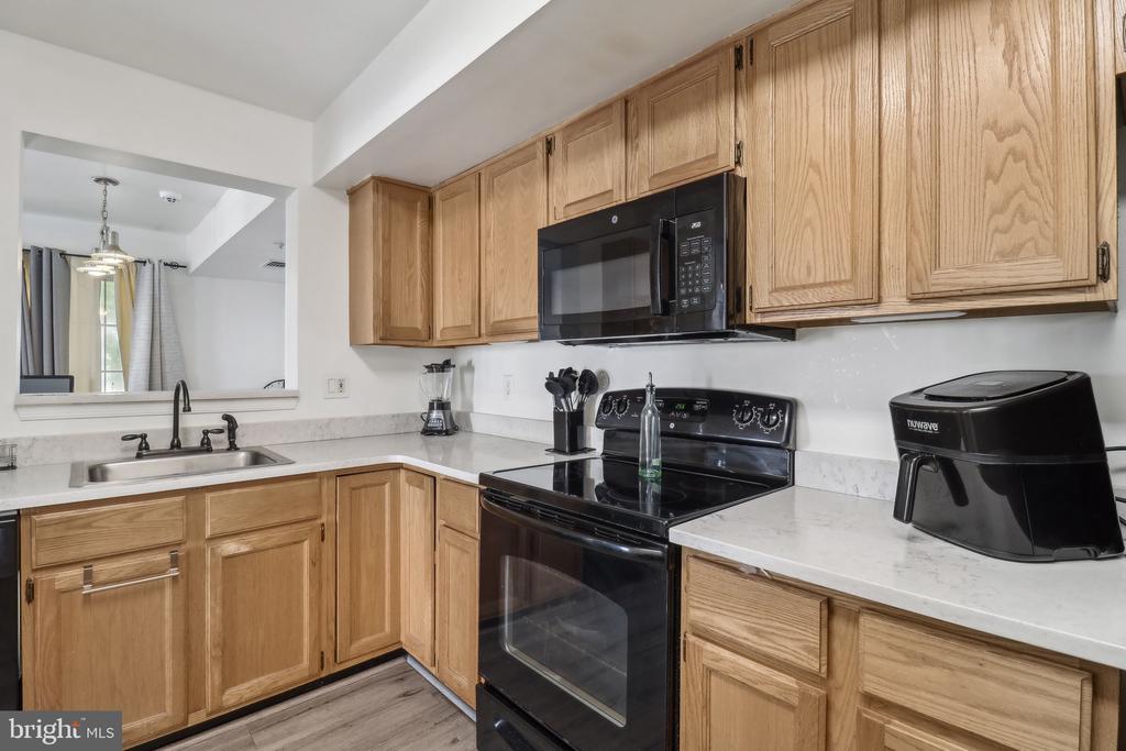 13800 King Frederick Way #146