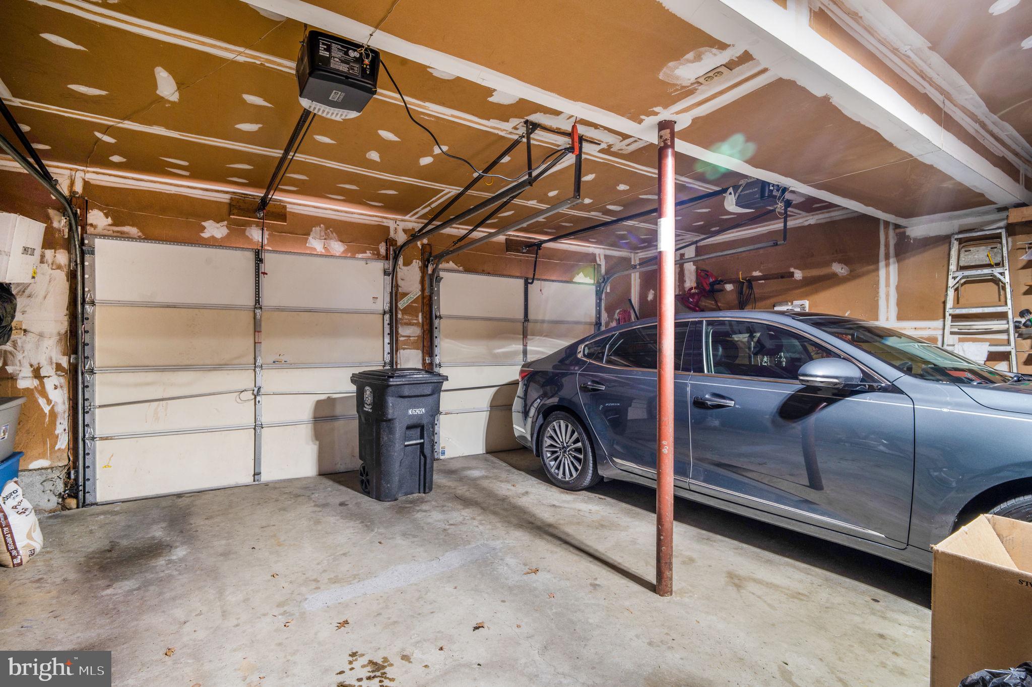 11006 Lake Arbor Way