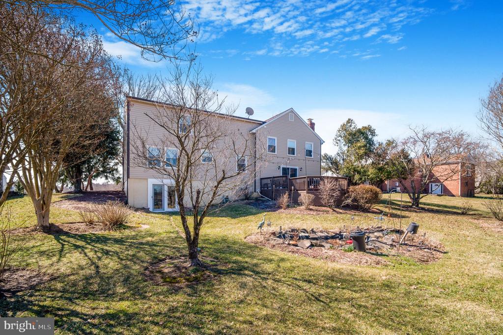 11006 Lake Arbor Way