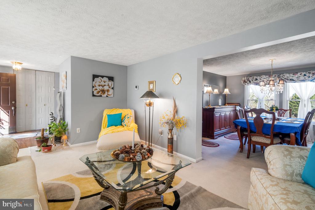 11006 Lake Arbor Way