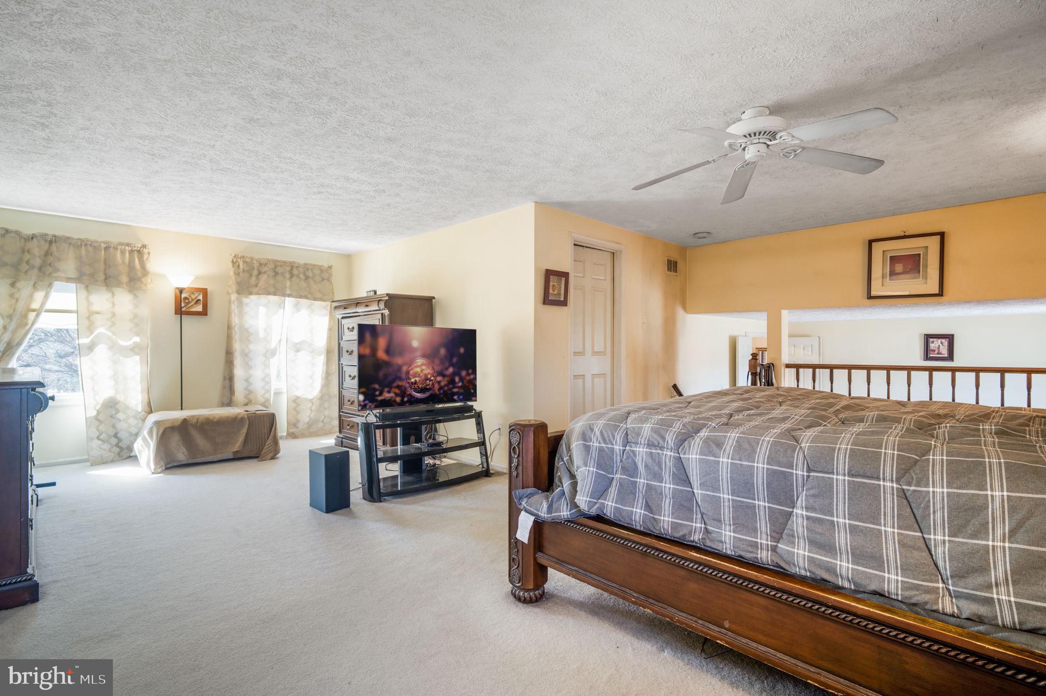 11006 Lake Arbor Way