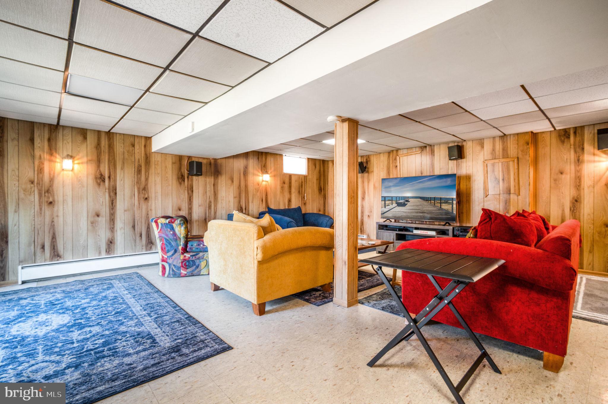 11006 Lake Arbor Way