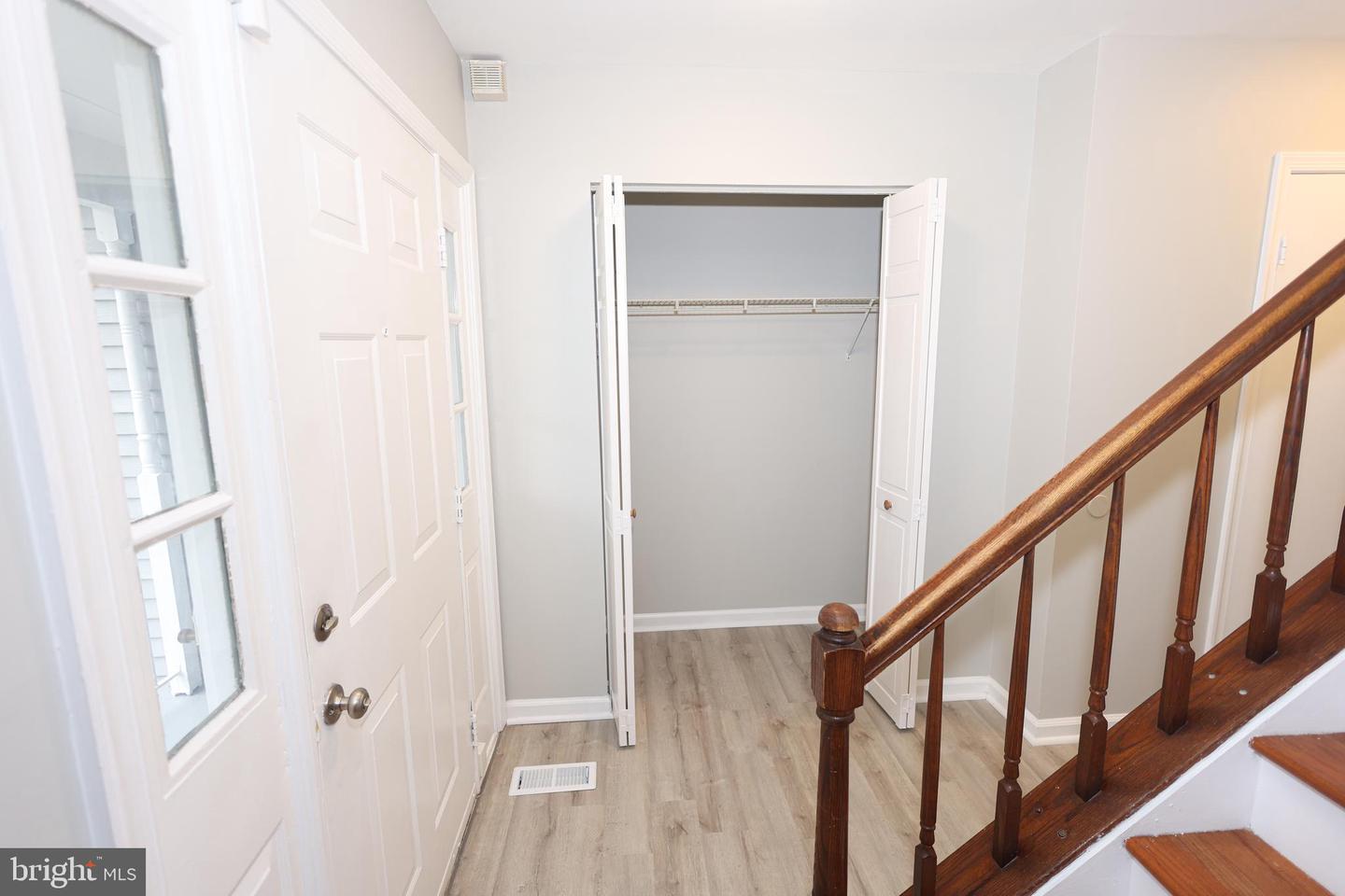 6113 PEGGYANNE CT