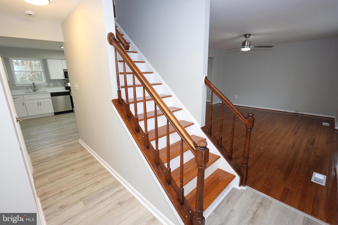 6113 PEGGYANNE CT