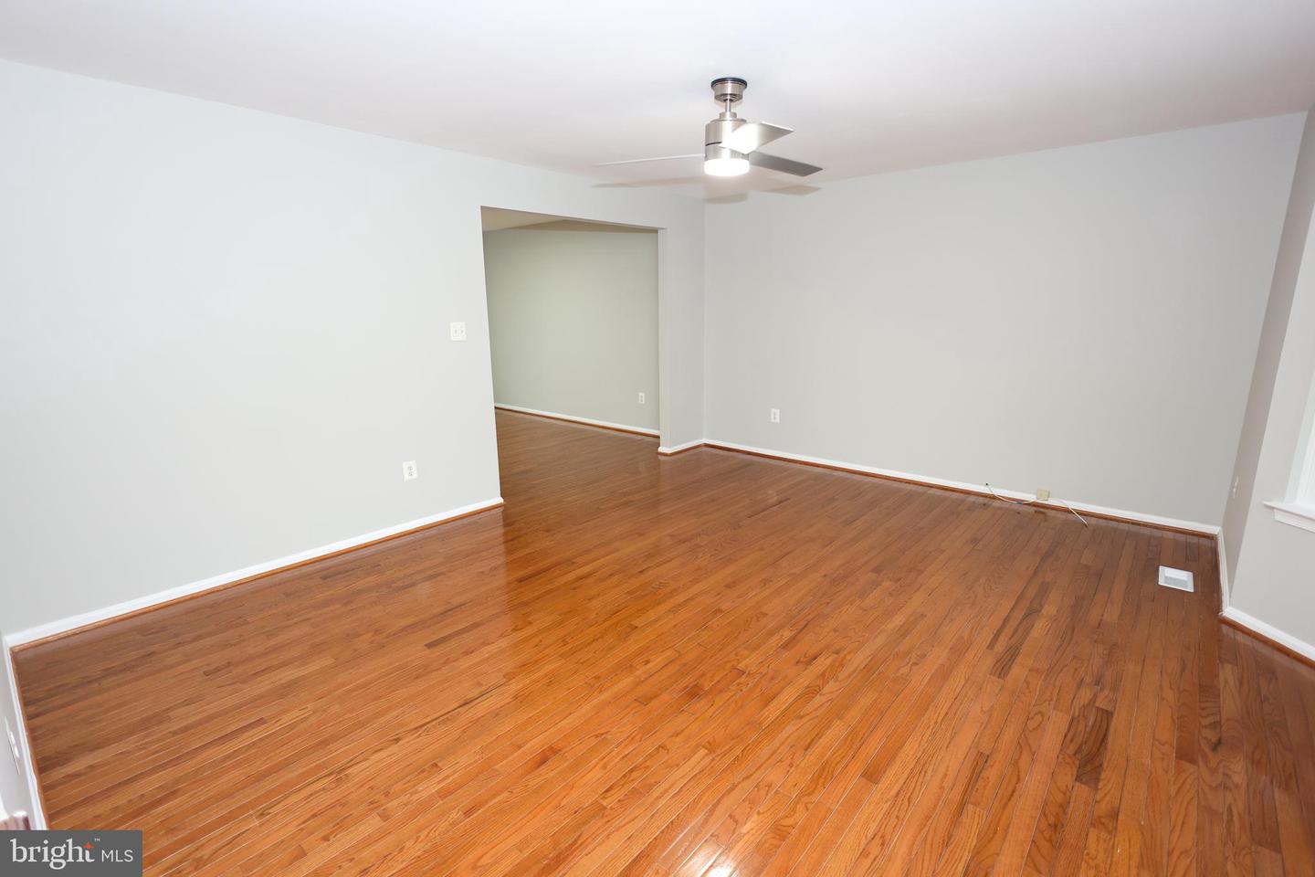 6113 PEGGYANNE CT