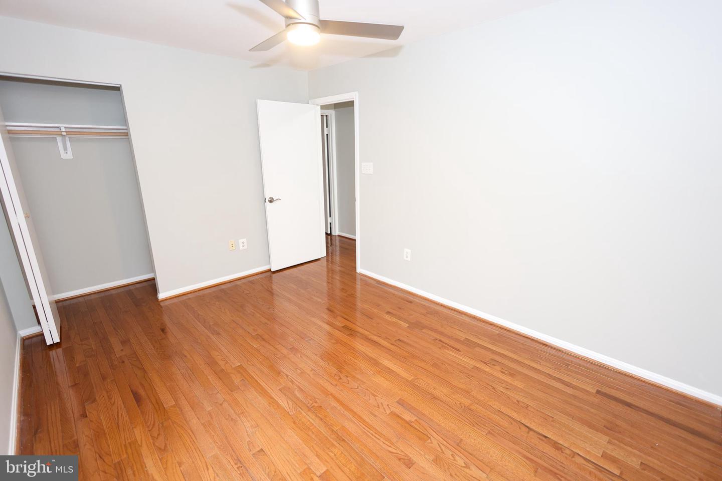 6113 PEGGYANNE CT