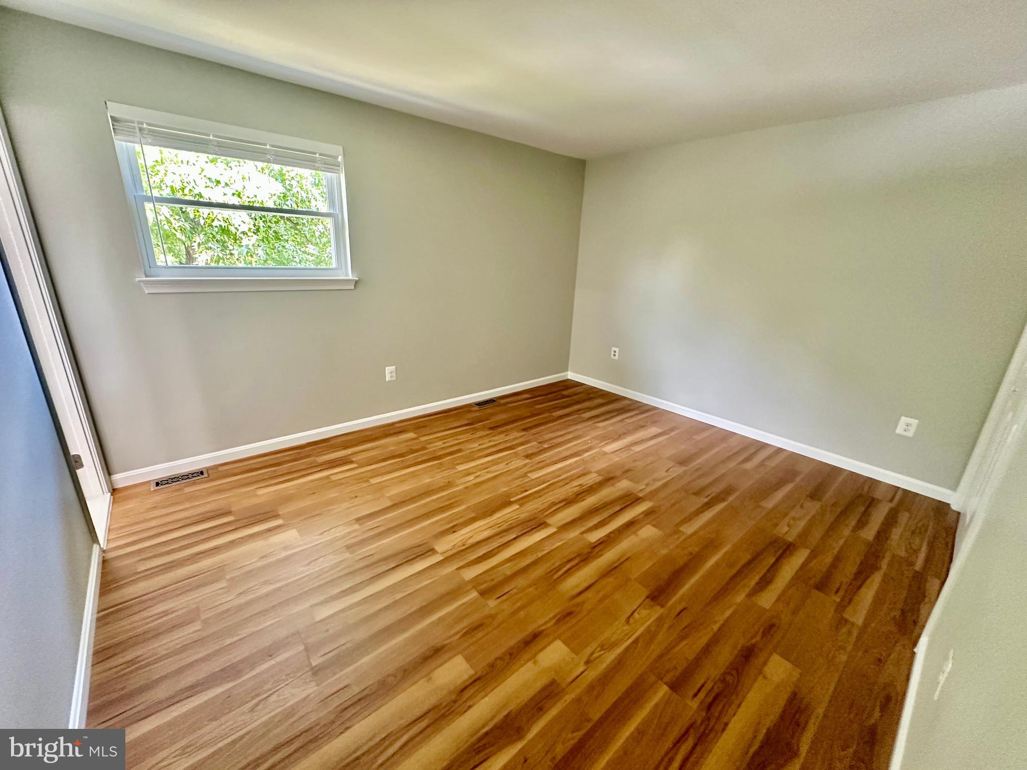 2108 REDWOOD TERRACE