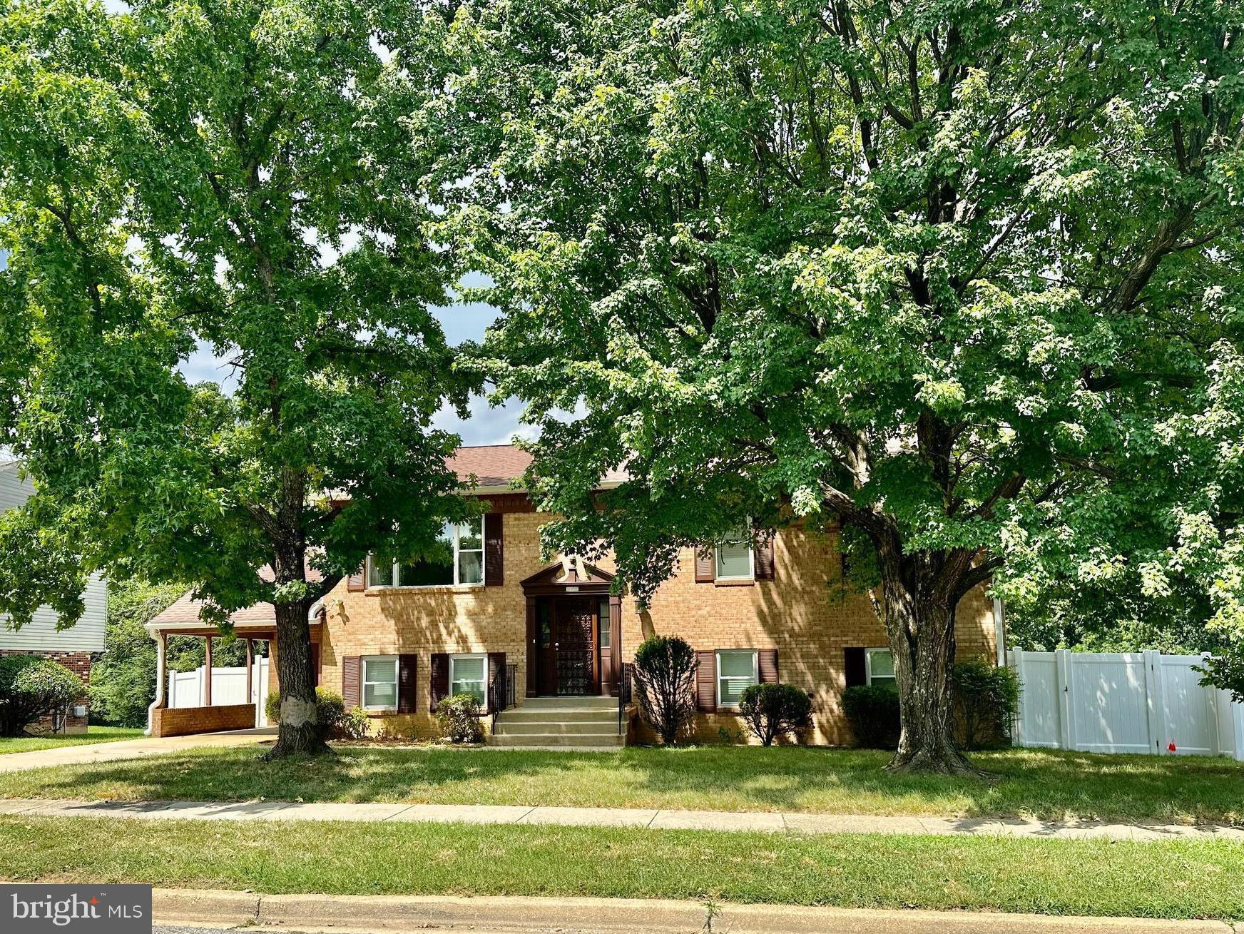 2108 REDWOOD TERRACE