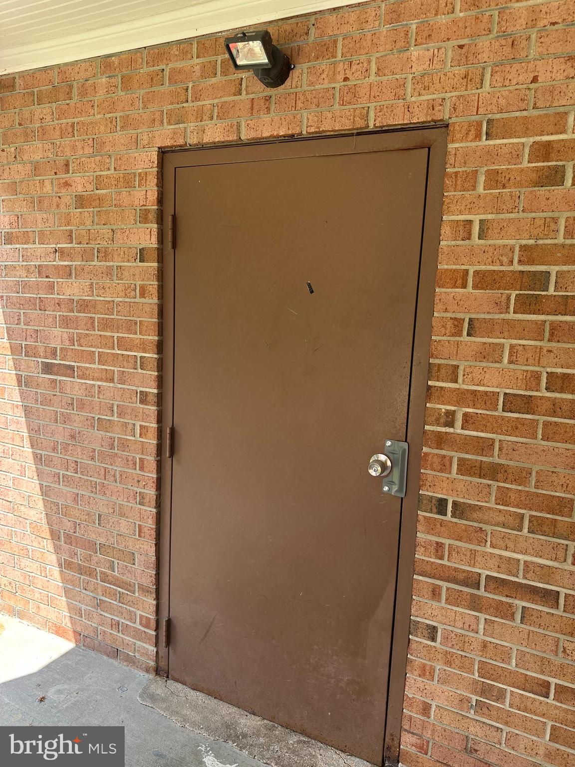 2108 REDWOOD TERRACE