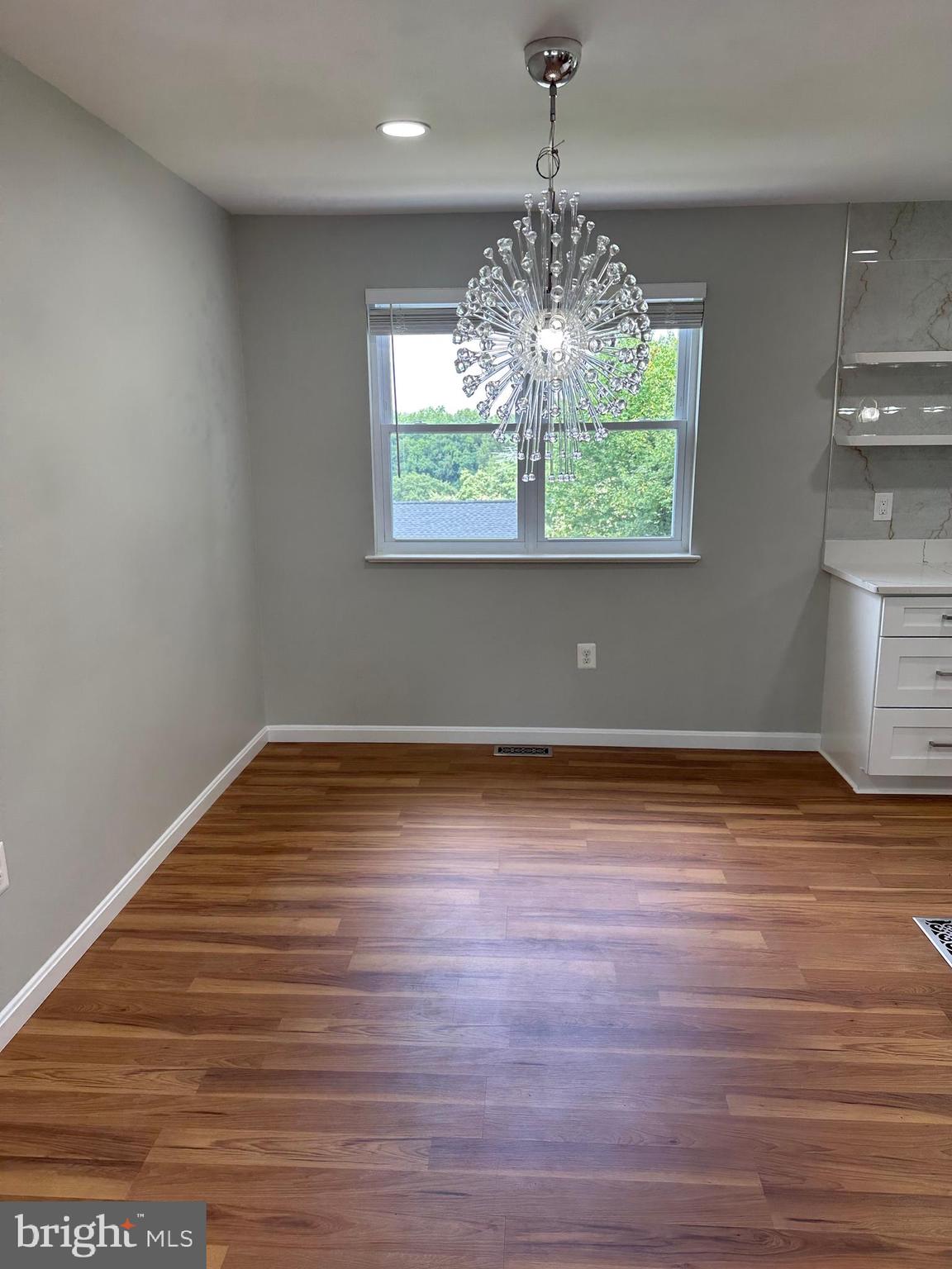 2108 REDWOOD TERRACE