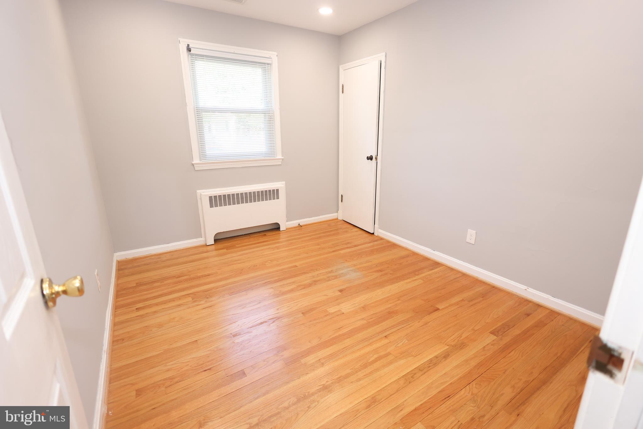 6123 DAVIS BOULEVARD