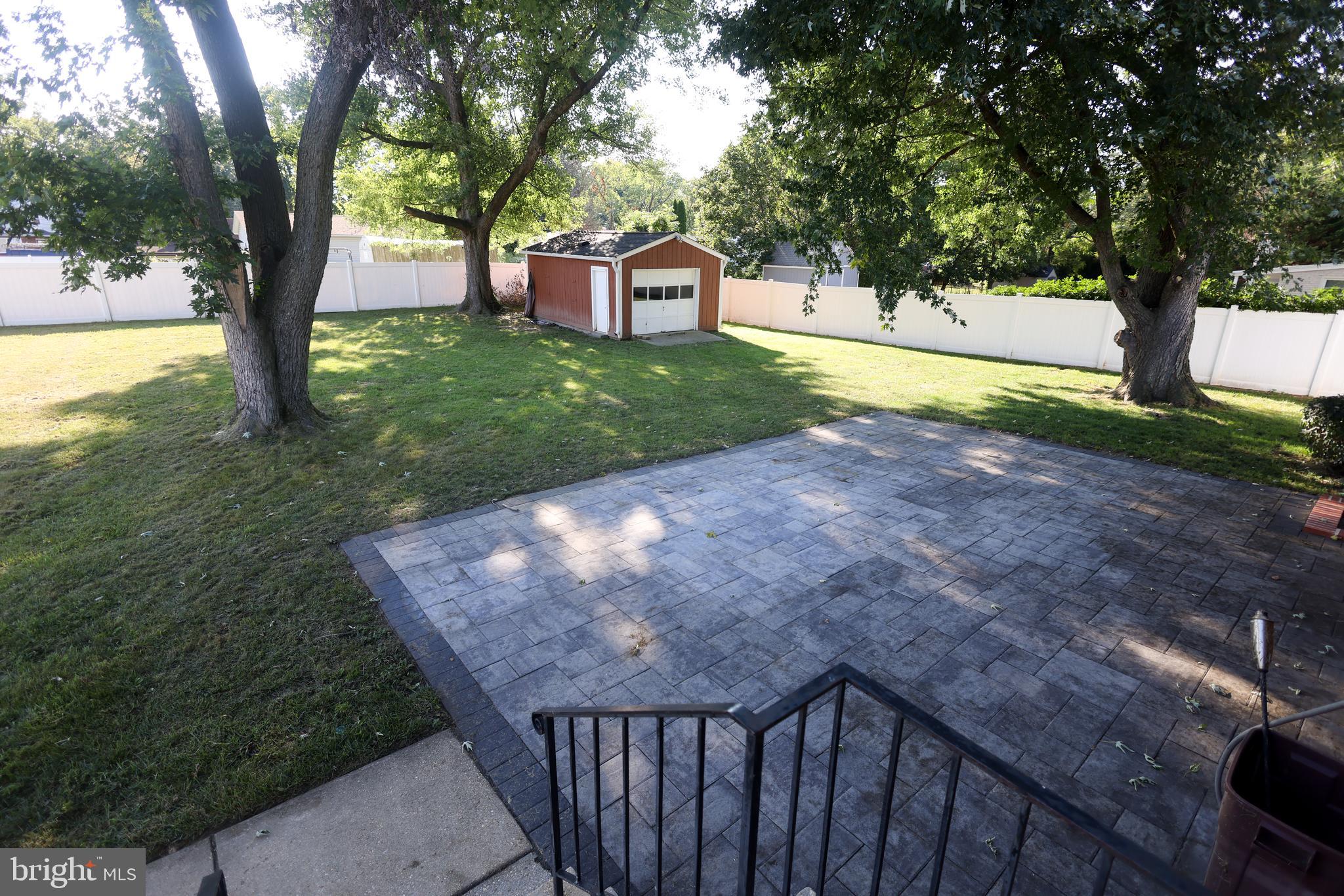 6123 DAVIS BOULEVARD