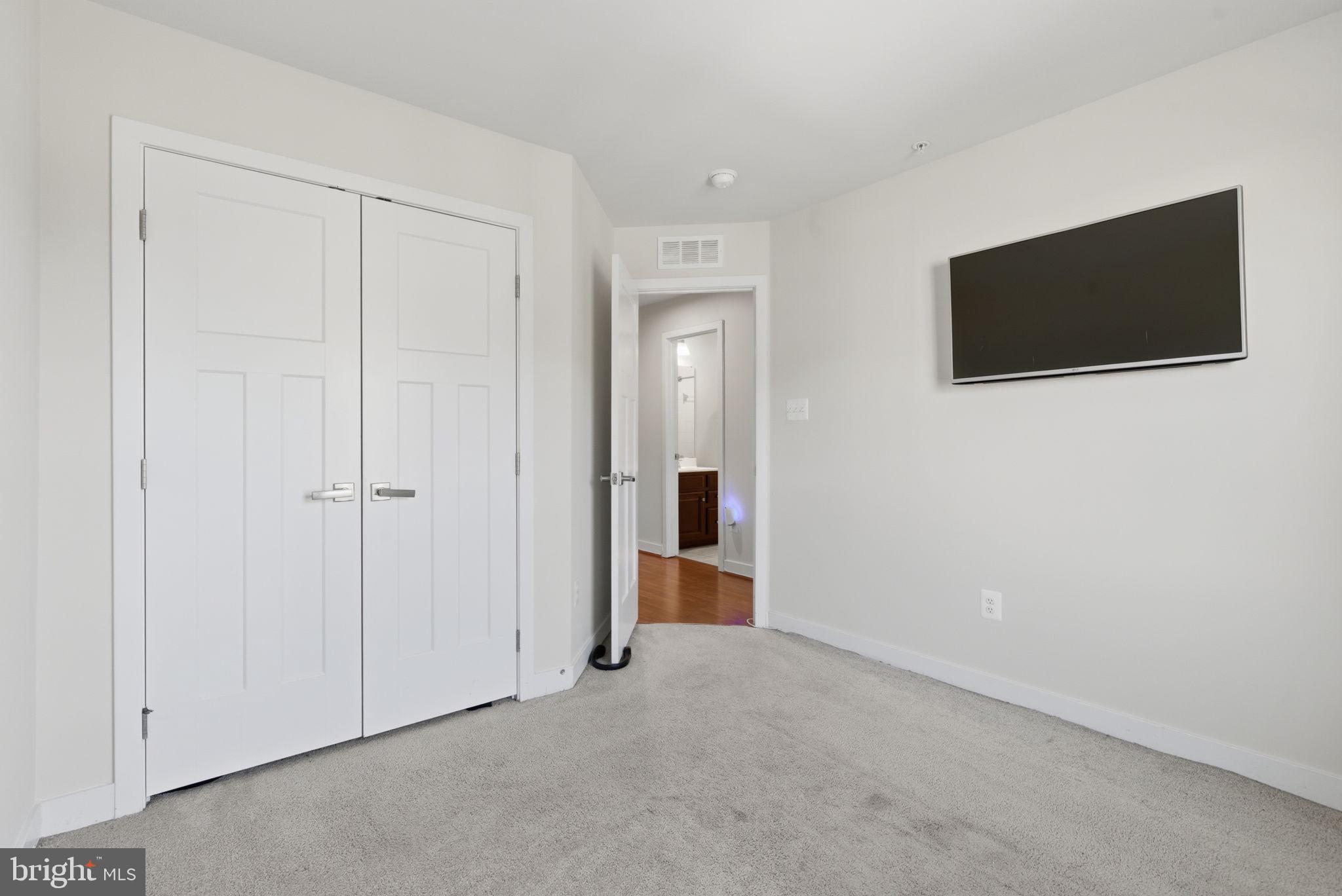 5808 RICHMANOR TERRACE