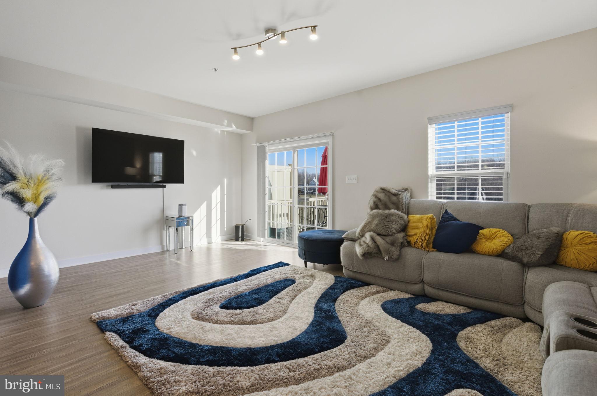 5808 RICHMANOR TERRACE