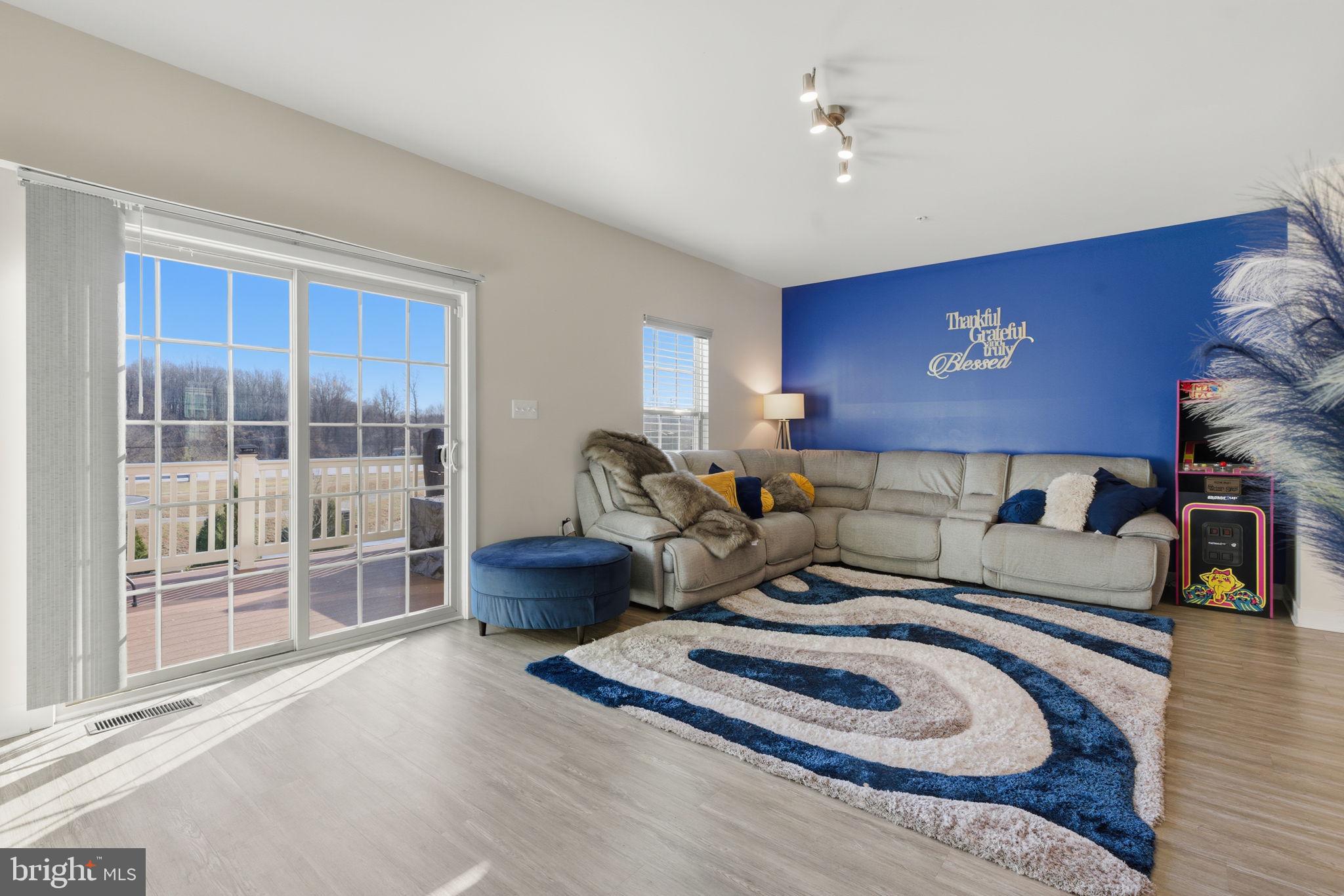 5808 RICHMANOR TERRACE