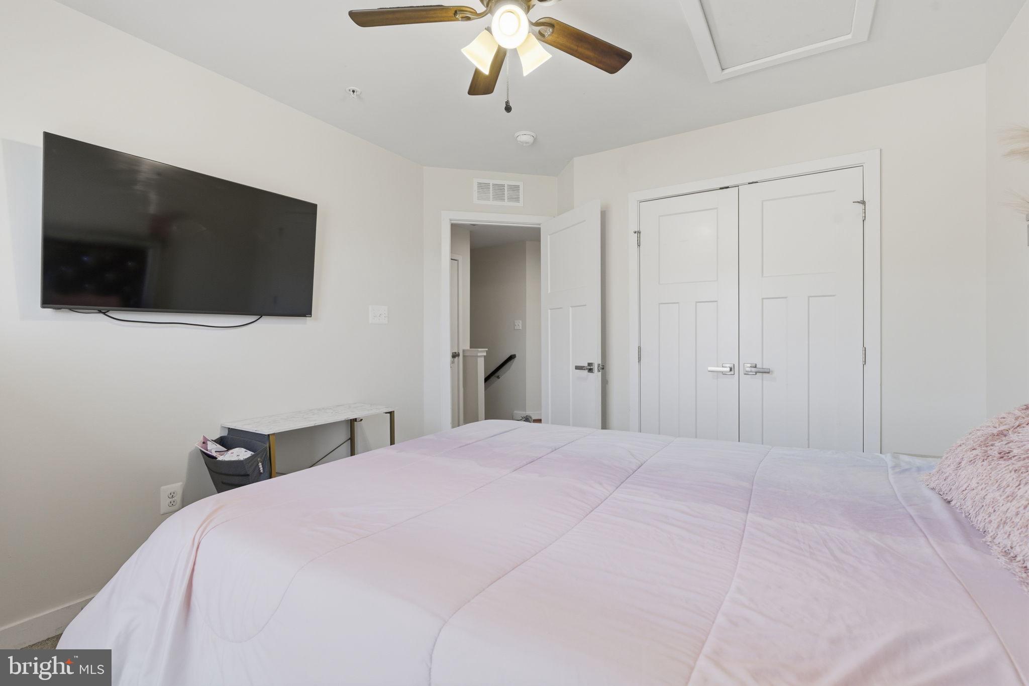 5808 RICHMANOR TERRACE