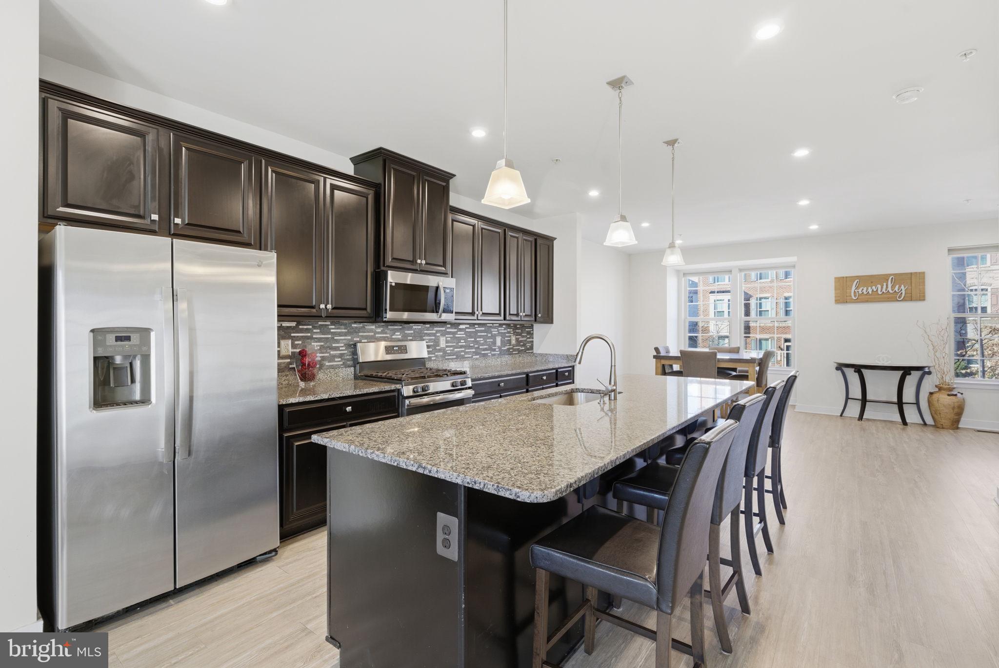 5808 RICHMANOR TERRACE