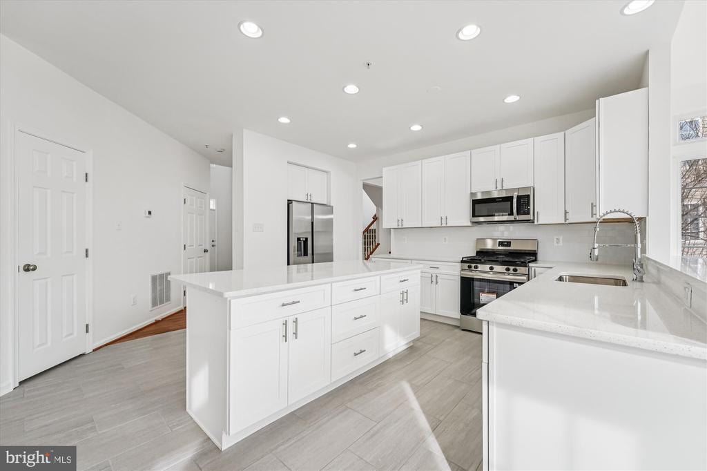 13106 CURRANO COURT