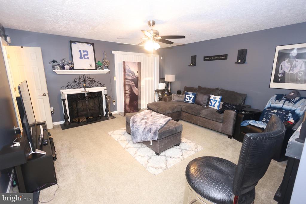 8831 HARDESTY DRIVE