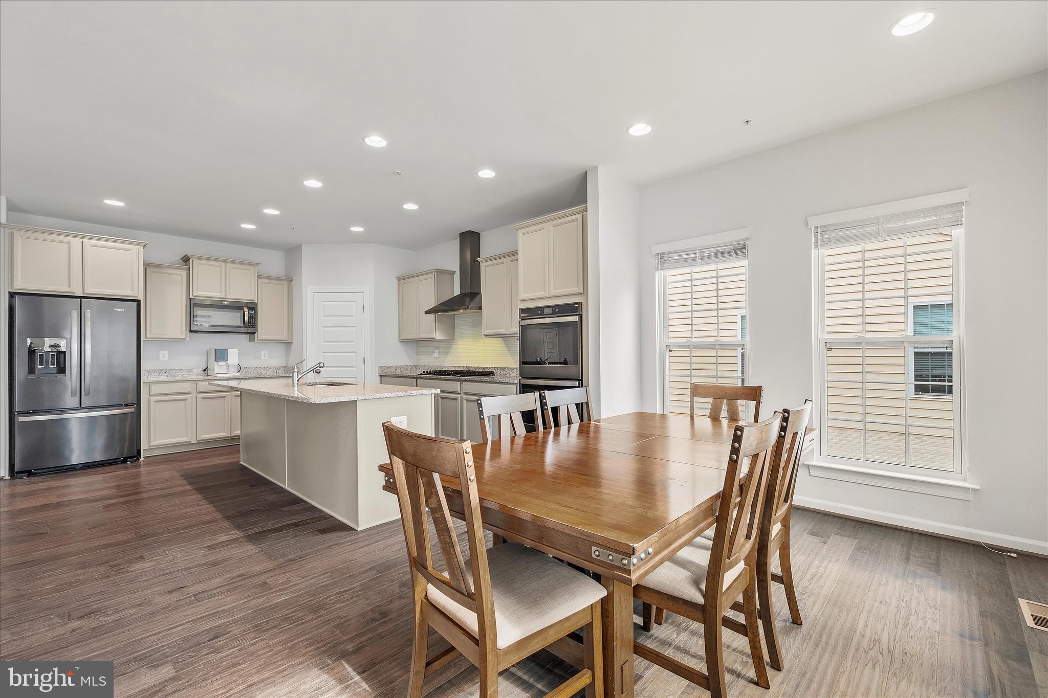 12706 BROUGHTON BLUFF