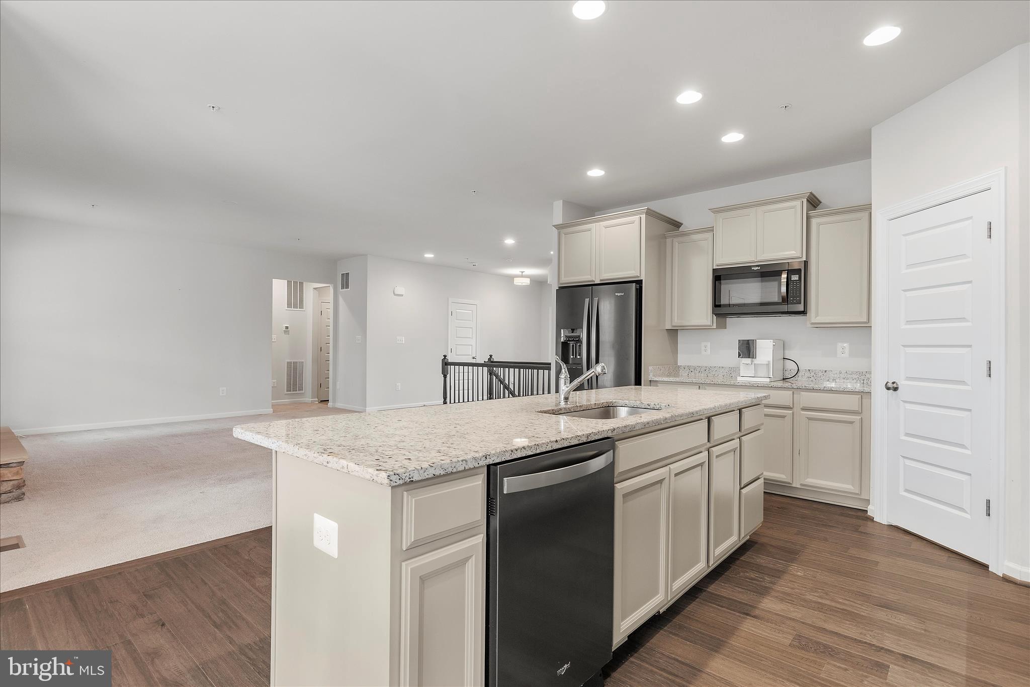 12706 BROUGHTON BLUFF