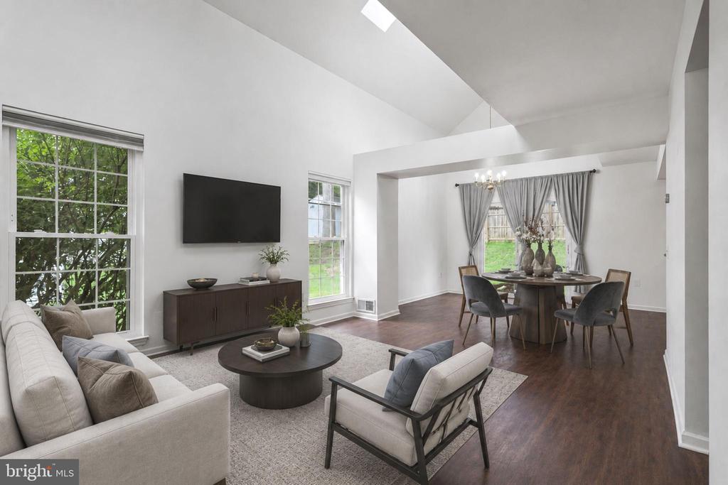 15210 ENDICOTT DRIVE