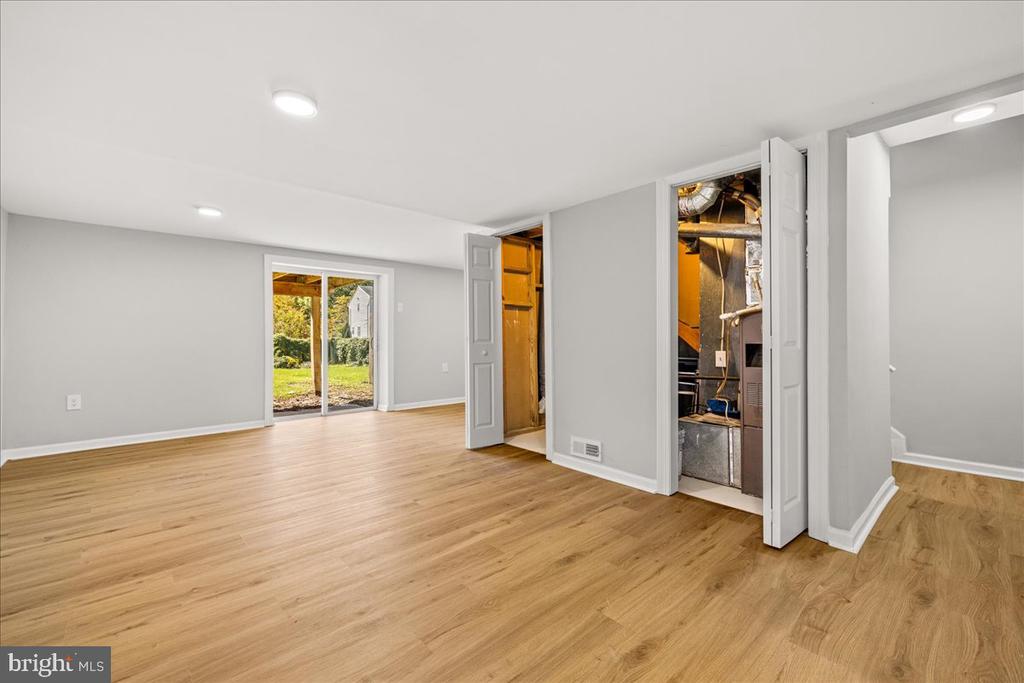 816 CENTRAL HILLS LANE