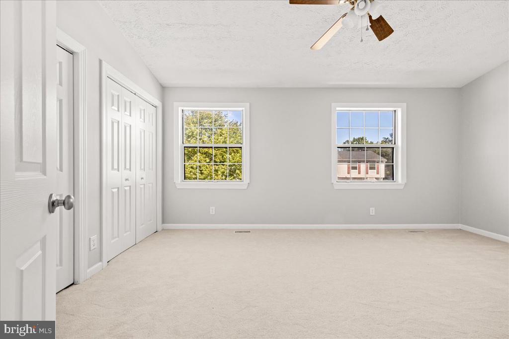 816 CENTRAL HILLS LANE