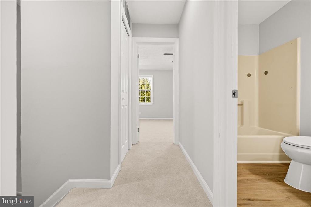 816 CENTRAL HILLS LANE