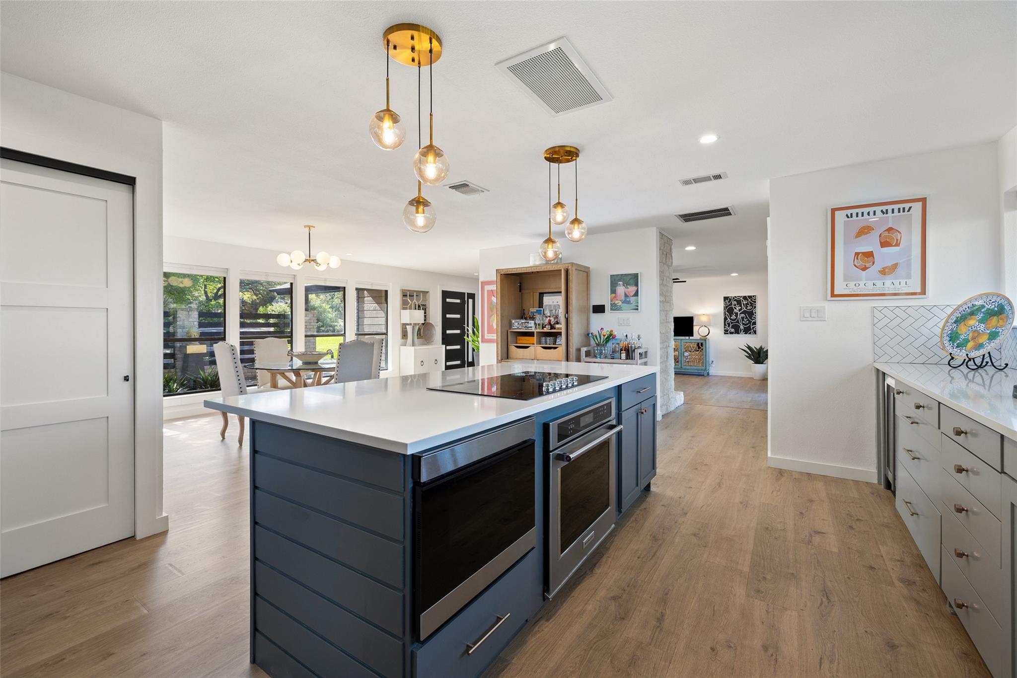 105 Palos Verdes DR