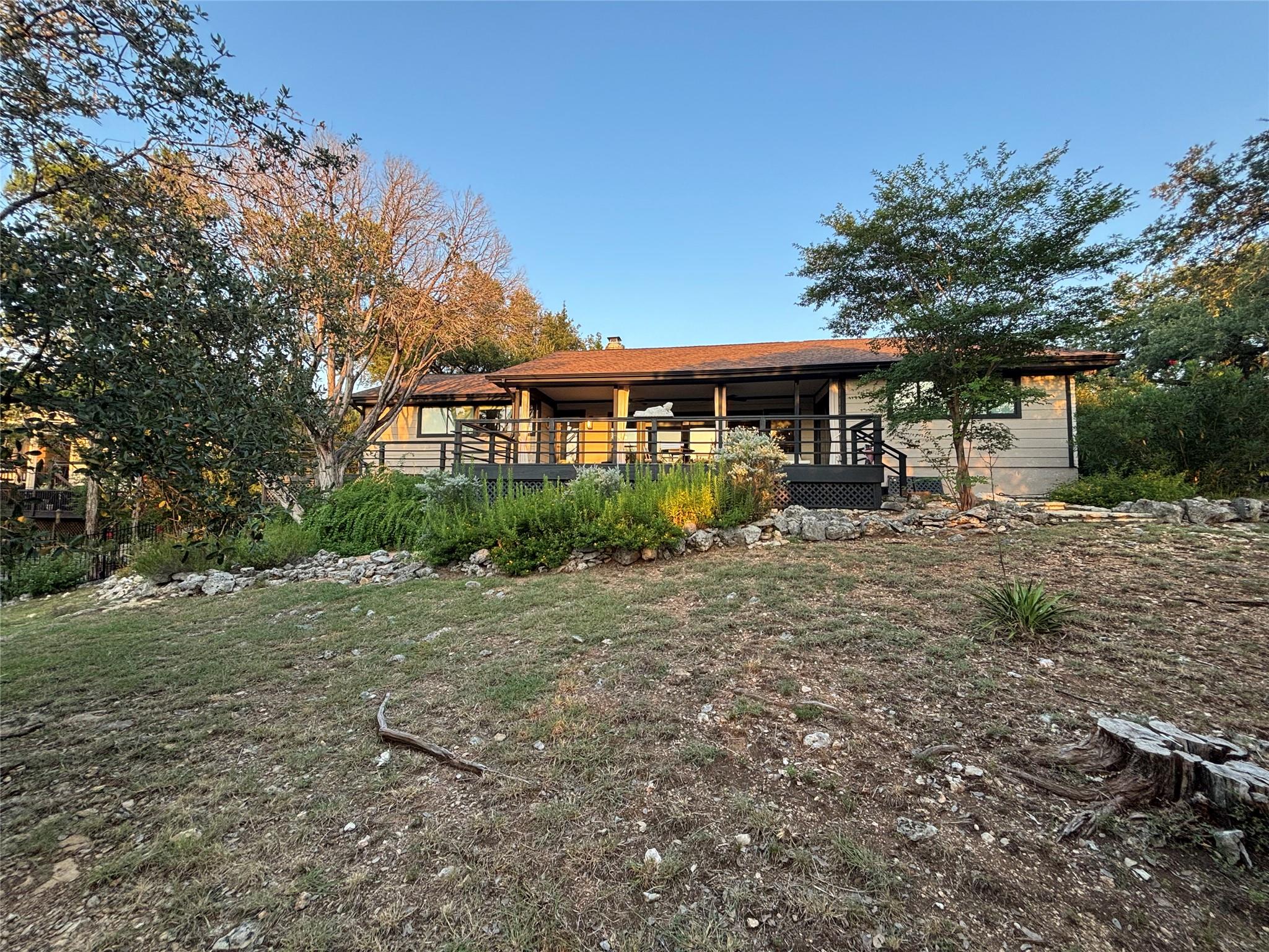 105 Palos Verdes DR