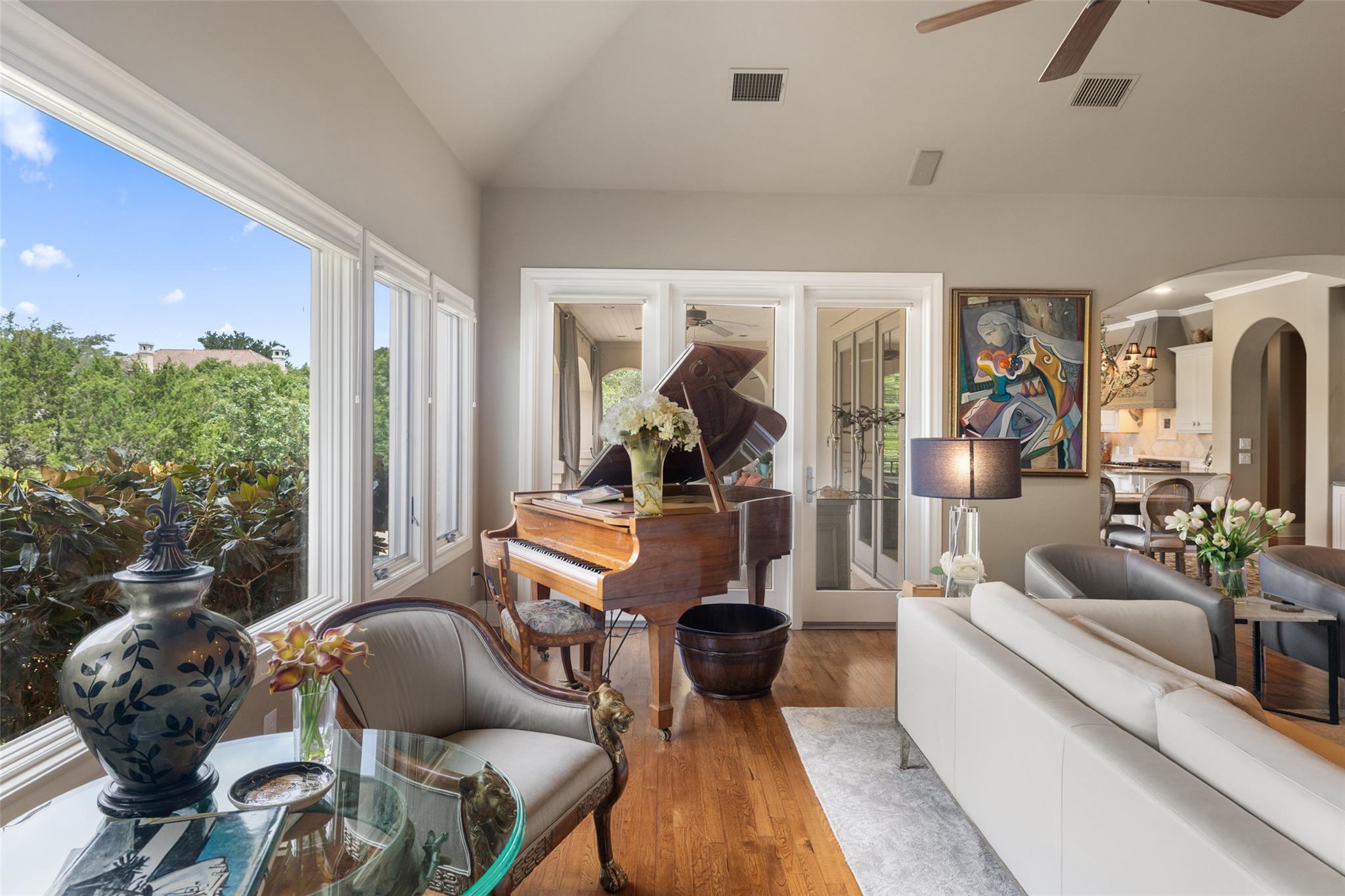 117 Bella Cima DR