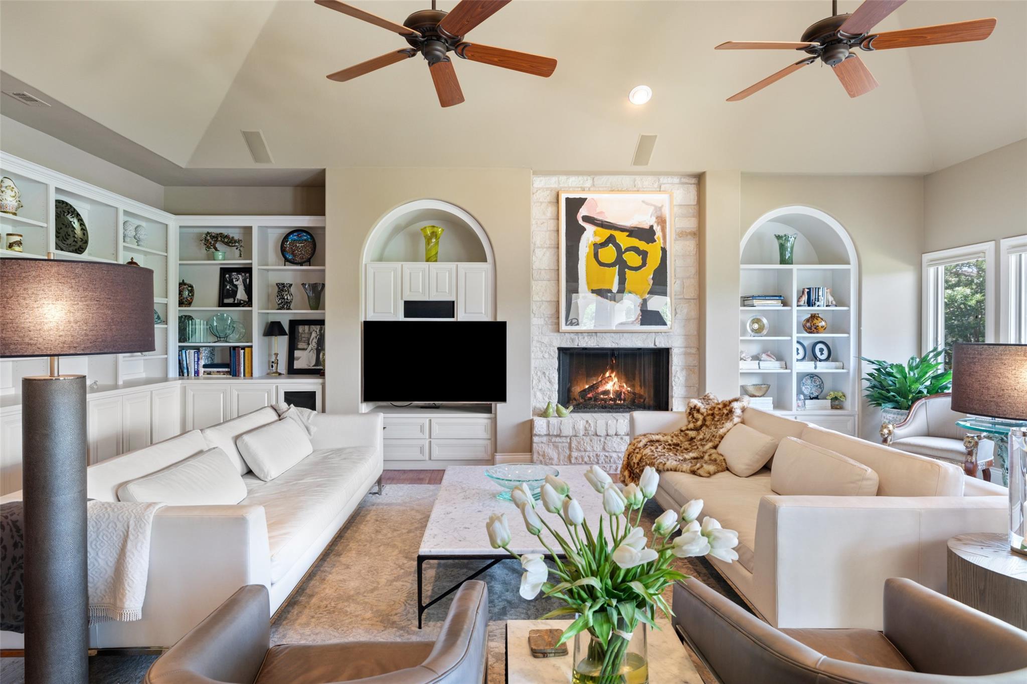 117 Bella Cima DR