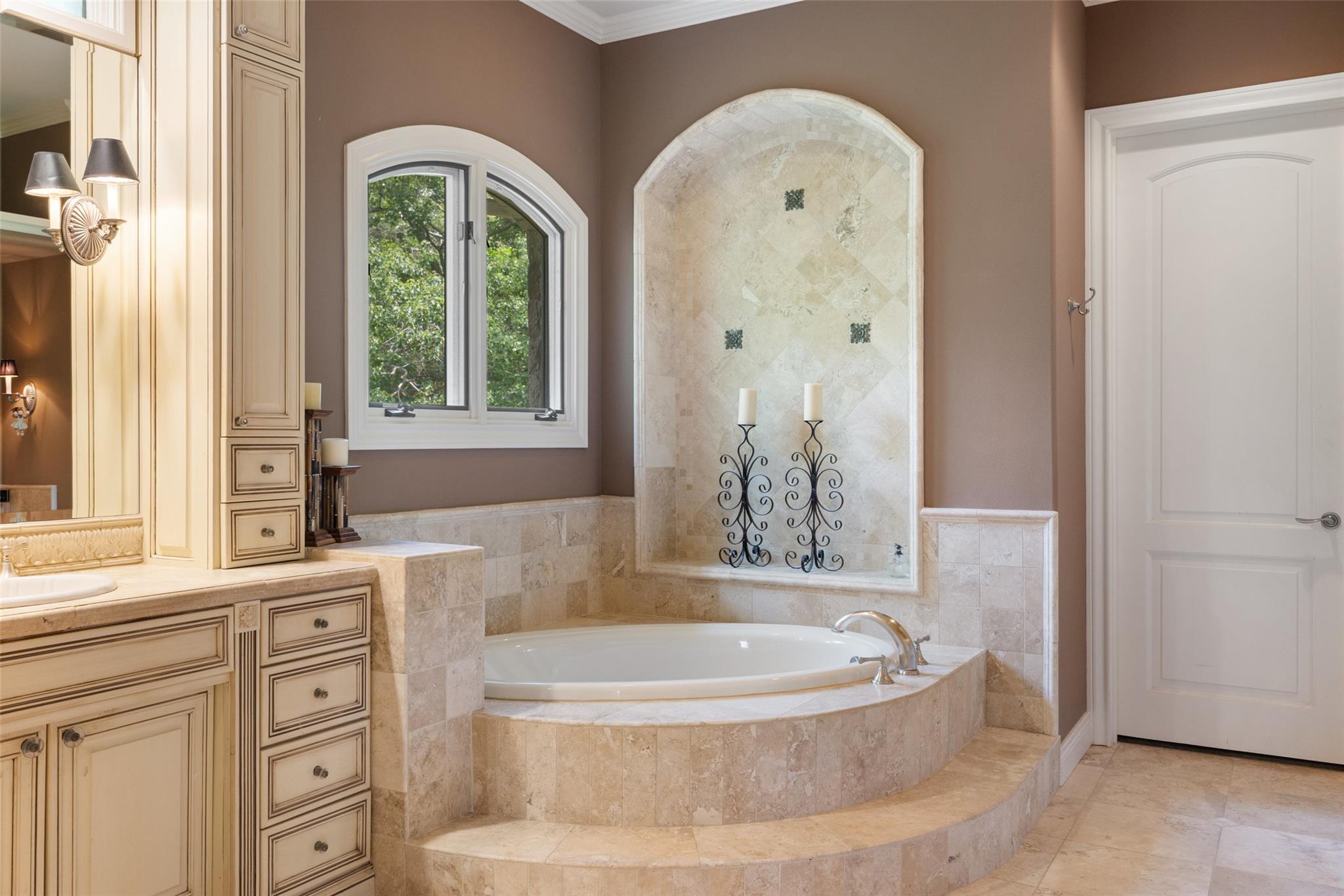 117 Bella Cima DR