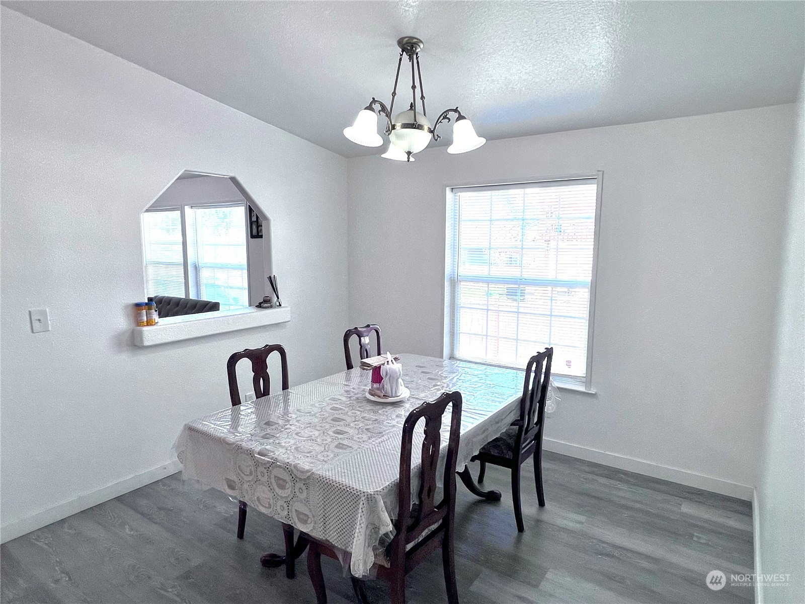 12908 Prairie Circle E