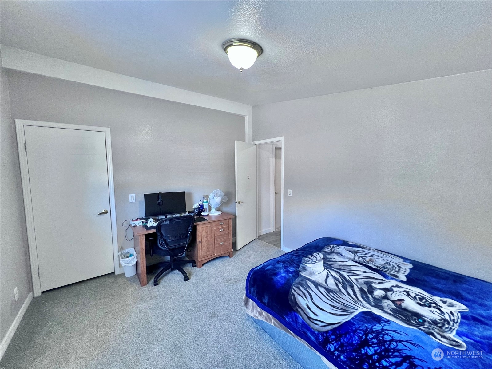 12908 Prairie Circle E